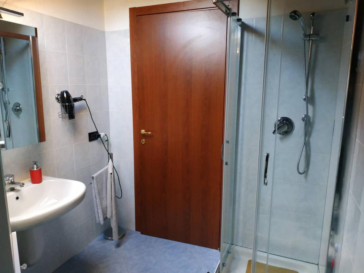 Marconi 45 Apartment Osmate Luaran gambar